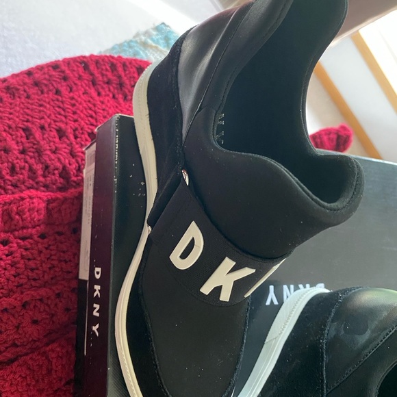 DKNY Black and White Logo Sneakers - Picture 3 of 5